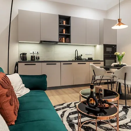 Frida's Dream * Budapest